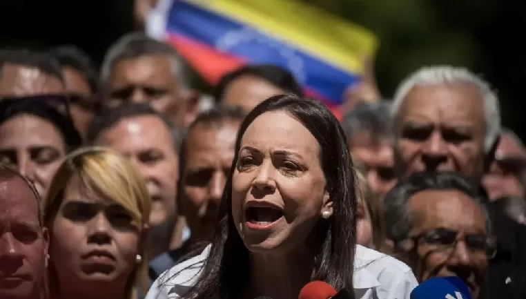 VENEZUELA: María Corina señala  competirá pese a «inhabilitación»