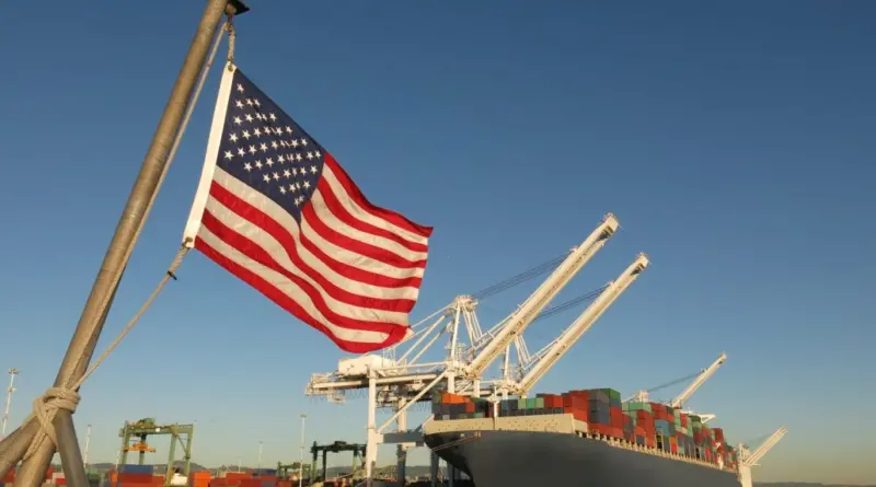 El déficit del comercio exterior de EE.UU. cierra 2023 con una bajada del 18.7%
